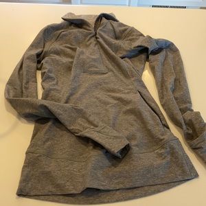 Lululemon grey quarter zip